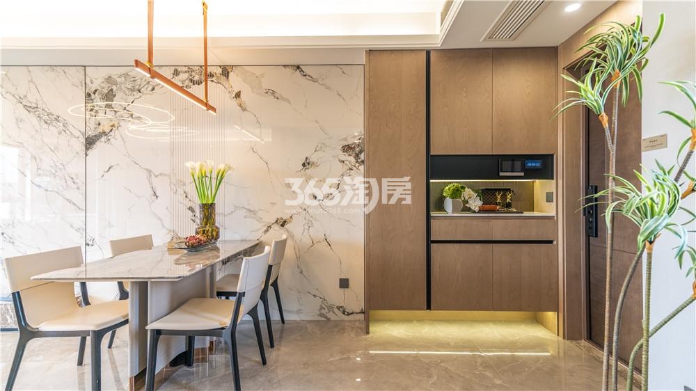 伟星时代悦峰建面约113㎡(实体)样板间玄关_南京伟星时代悦峰_南京新房网_365淘房