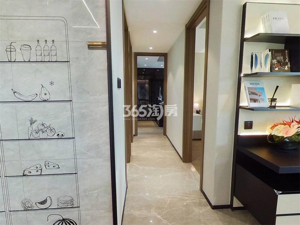 凤起云台建面约130㎡样板间过道_南京保利合肥城建凤起云台_南京新房网_365淘房
